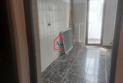 Ap 1 cam | Frumoasa - Bd. Poitiers | et INTERMEDIAR | FARA risc - 2