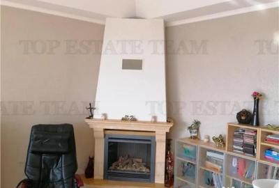 Casă cu 9 camere cu Teren 1784 Mp în Cornu - 13