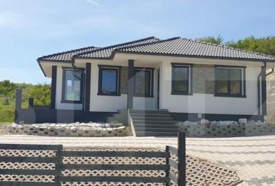 Casa pe un nivel, 138 mp utili, curte privata-Corunca - 4