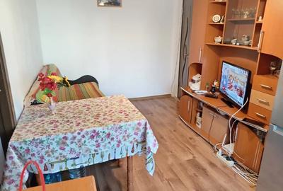 Vand Apartament cu 2 camere Schimb - 2