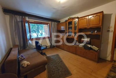 Apartament 2 camere semidecomandat parter 45mp zona Tudor Vladimirescu - 1