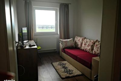 Apartament cu 3 camere în Cristian - 6