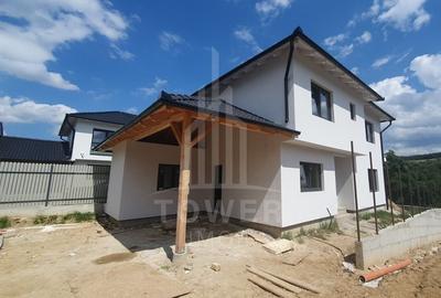 Casa de vanzare la Poplaca . Comision 0% - 5