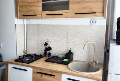 Apartament cu 2 camere decomandat în 15 Noiembrie - 14