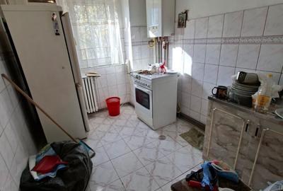 Apartament cu 2 camere decomandat, etajul 2/10, zona Alexandru cel Bun - 6