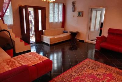 Casă cu Teren 2000 Mp în Central - 5