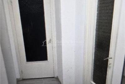 Apartament cu 4 camere decomandat în Calea București - 3