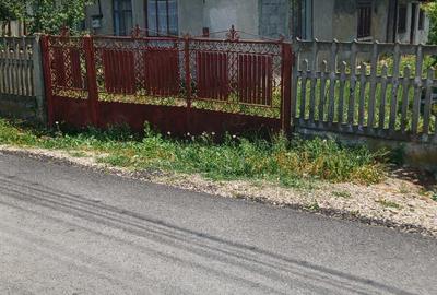 Teren intravilan de vanzare - 3