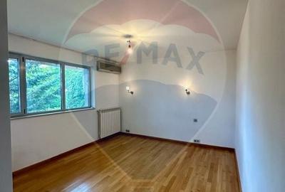 De vanzare apart. 3 cam,  vedere la lac,  în Tancabesti, comision 0% - 3