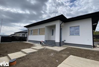 Casă cu 4 camere cu Teren 450 Mp în Miroslava - 5