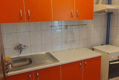 Drumul Taberei, garsoniera Piata Moghioros - 1