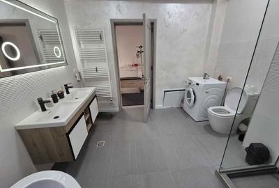 Apartament cu 3 camere decomandat în Uverturii - 3