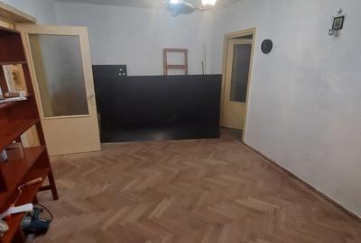 Apartament cu 3 camere decomandat în Central - 9