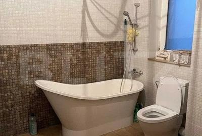 Apartament cu 3 camere, parcare privata, zona centrala - 6