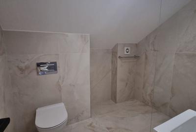 Vila tip duplex de închiriat - 5 camere - 20