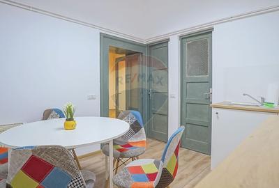 Apartament cu 2 camere semidecomandat, mobilat în Centrul Istoric - 2