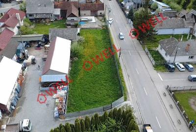 Teren intravilan de 817 mp, în Central - 4