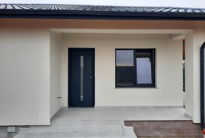 FARA COMISIOANE casa PARTER pod terasa la cheie utilitati merita vazuta - 12