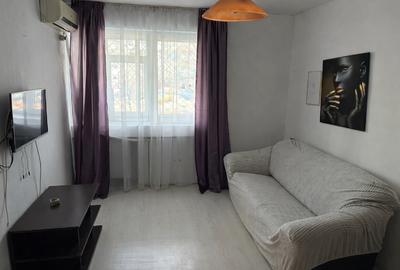 Apartament cu 2 camere semidecomandat, mobilat în 1 Mai - 2