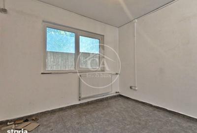 Spațiu comercial, de 35 mp, în Decebal - 1