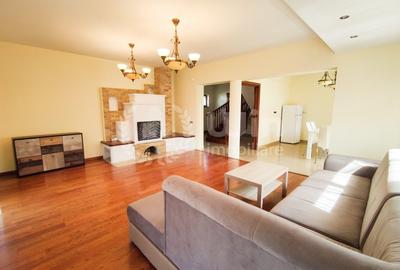 Casa individuala | 175mp | 3 Locuri de Parcare | Teren 400mp | Europa - 2