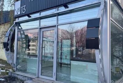 Spațiu comercial, de 30 mp, în Central - 9