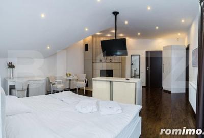 Casă cu 4 camere cu Teren 2456 Mp în Livezeni - 7