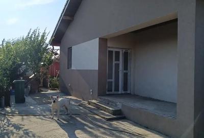 Casă cu 3 camere cu Teren 400 Mp în Săcălaz