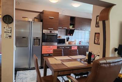 Apartament cu 4 camere decomandat, mobilat în Triaj - 8