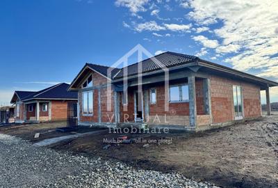 Casă individuală cu 4 camere cu Canalizare în Șura Mică - 2