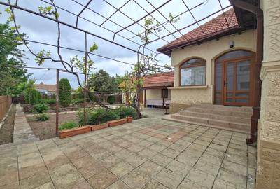 Casă elegantă complet renovată, 4 camere, 2 corpuri – Kogălniceanu - 10