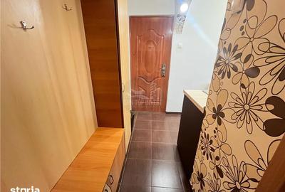 Apartament cu 2 camere, mobilat în Vasile Aaron - 2