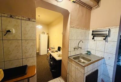 Apartament 1 camera, decomandat, parter, zona Fratelia - 4