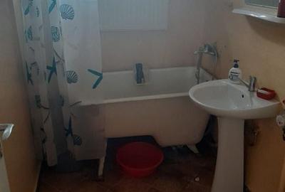 Etaj 2 | Piata 700 | Central - 5