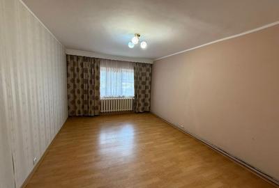 Apartament cu 3 camere decomandat în Exterior Vest - 6