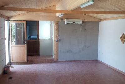 Casă individuală cu 4 camere cu Canalizare în Valu lui Traian - 8