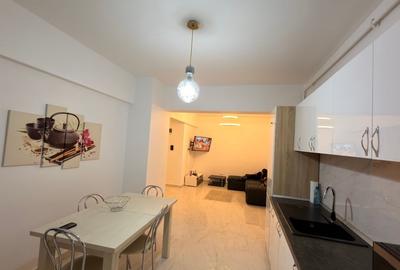 Apartament cu 3 camere decomandat în 9 Mai - 5