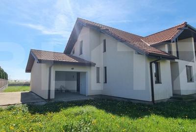 Casa Duplex Moderna si Spatioasa in Lazuri - 1