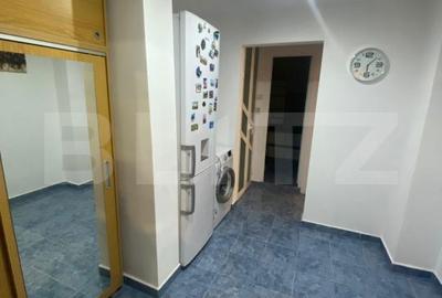 Apartament cu 2 camere decomandat în Micro 3 - 5