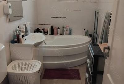 Inchiriez apartament zona reziden?iala 1camera - 2