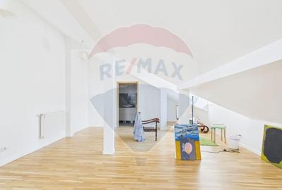 Casă cu 5 camere cu Teren 270 Mp în Corbeanca - 9