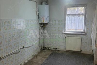 Apartament 3 camere decomandat zona Nord - 1