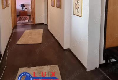 Apartament cu 3 camere decomandat în Babadag - 6