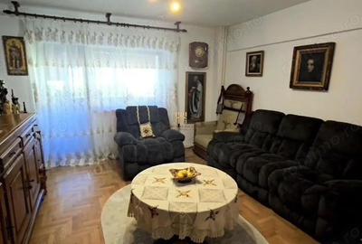 Apartament cu 4 camere decomandat în George Enescu - 18
