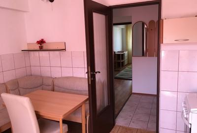 Apartament 3 camere decomandat Str. Pietroasa - 5