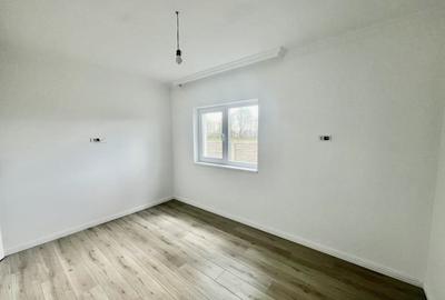 Finalizata, 4 camere, Mutare Imediata - 6