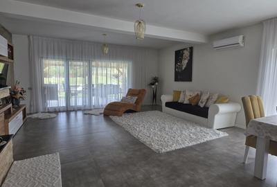 Casă cu 3 camere în Central