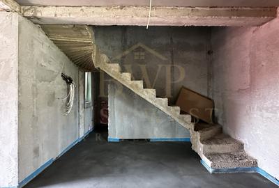Duplex cu 4 camere cu Canalizare în Moșnița Nouă - 3