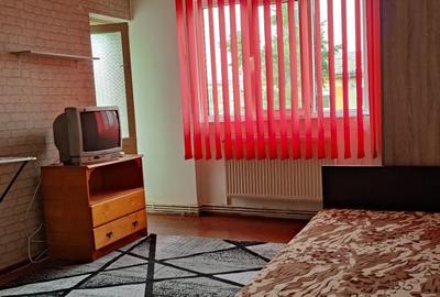 Apartament cu 2 camere semidecomandat în Central - 3