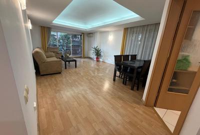 Apartament cu 3 camere decomandat în Herăstrău